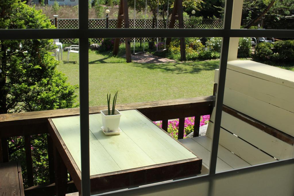 Bench House Villa Pyeongchang Bagian luar foto