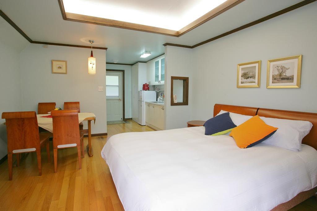 Bench House Villa Pyeongchang Bagian luar foto